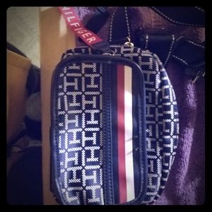 Tommy Hilfiger fanny pack